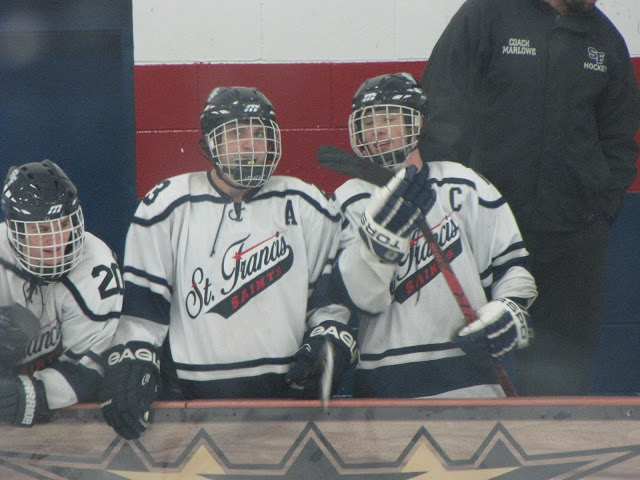 Cameron Kaehler and 
Zach Foesch, are only two of the big shoes needed to be filled by the hockey team this year