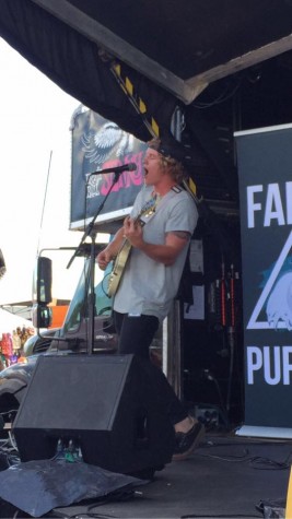 False Puppet at Warped. These guys rocked the stage.