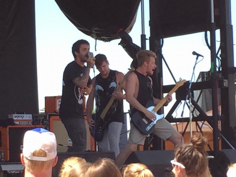 Carousel Kings performing at warped tour. If you like Sleeping With Sirens or All Time Low, you should definitely check these guys out.